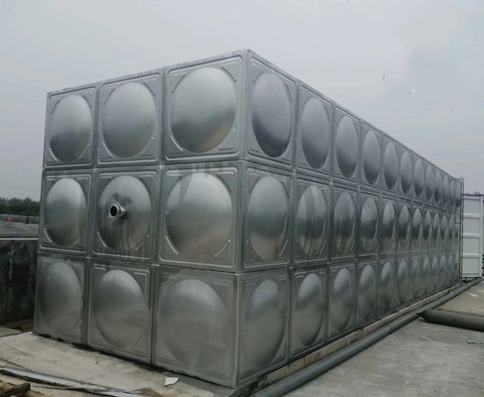 不銹鋼水箱廠家，哪家安裝質(zhì)量好